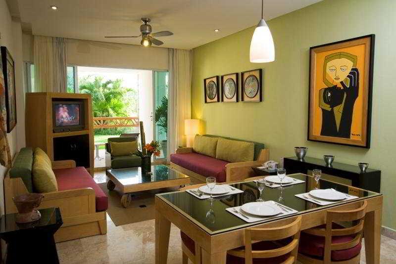 The Grand Mayan Acapulco Resort