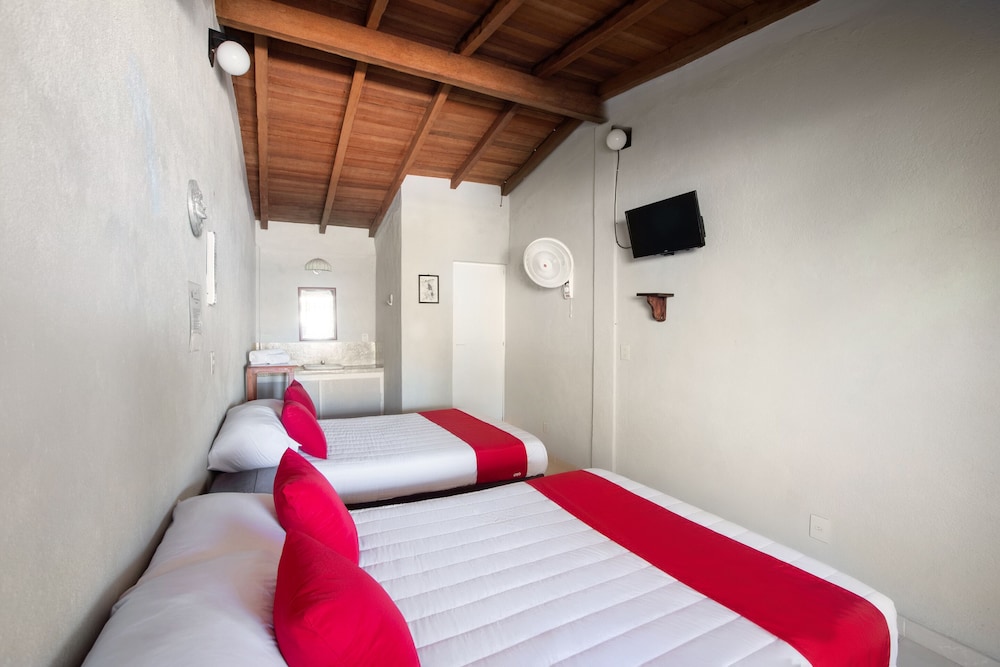 Hotel Vista Guamilule