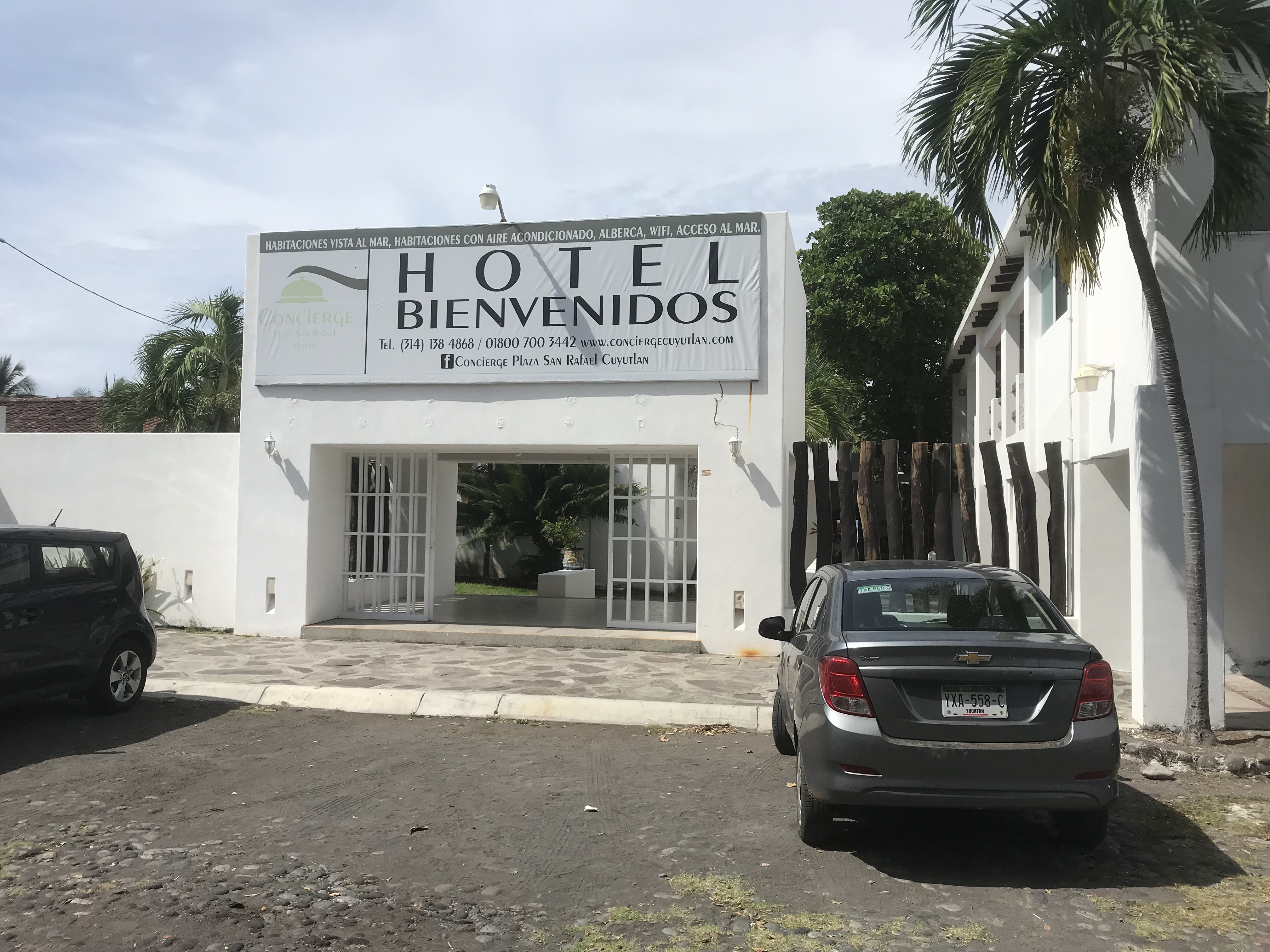 Concierge Plaza San Rafael Hotel