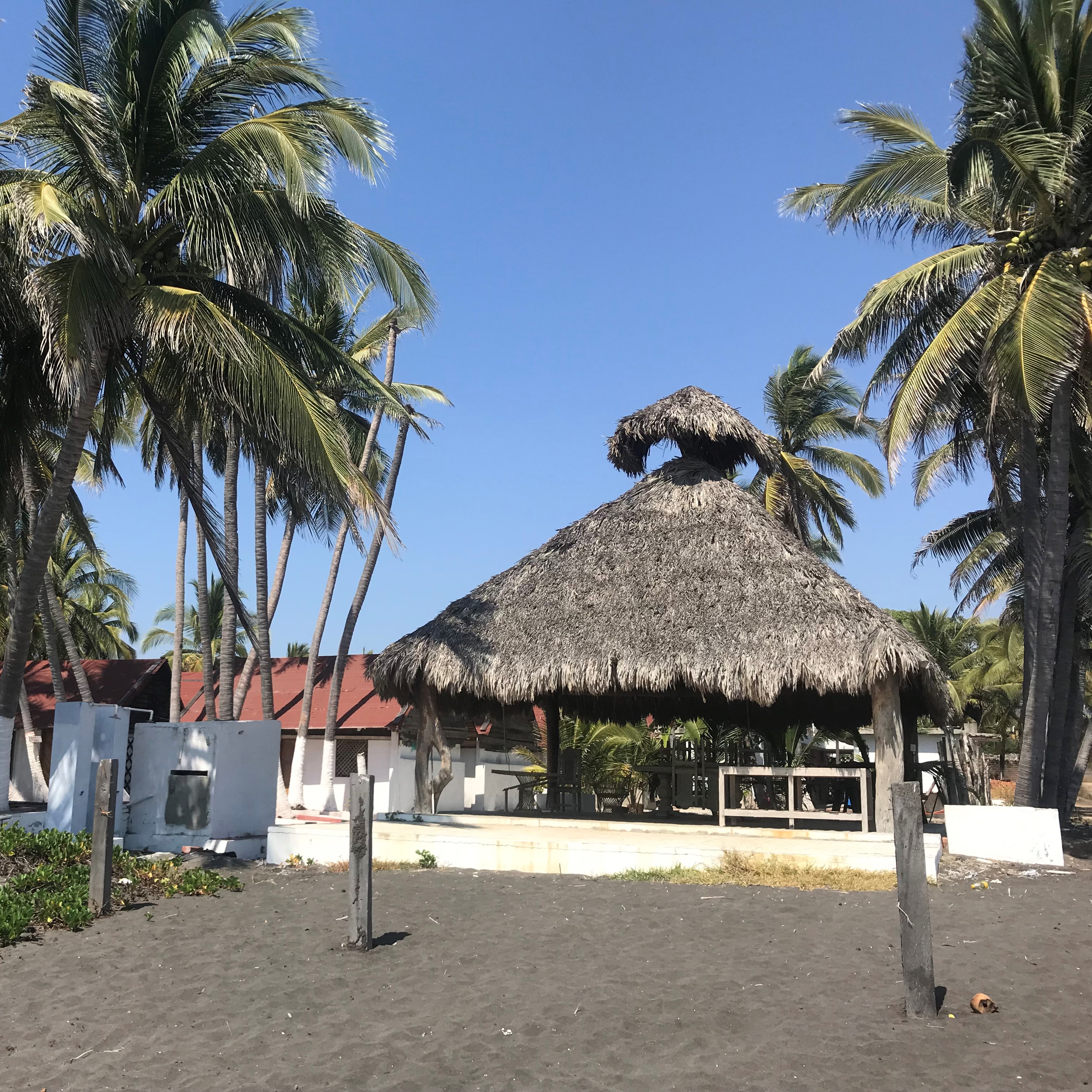 Hotel Cuyutlan Holistico