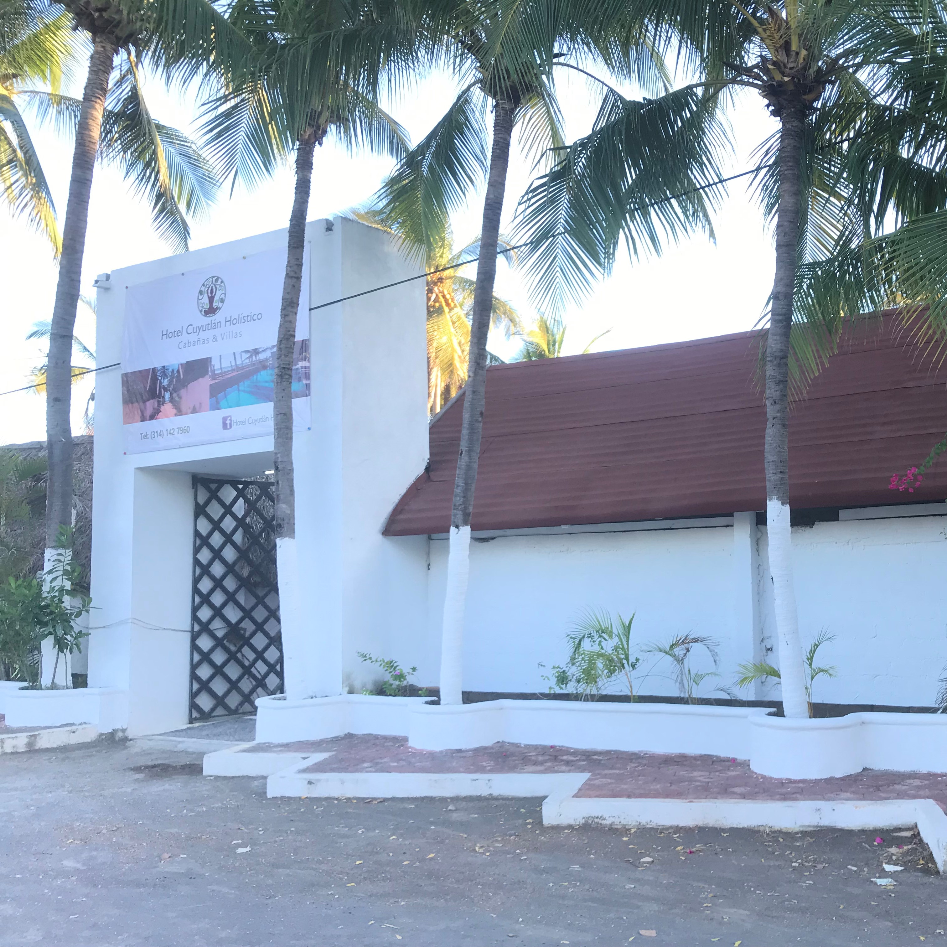 Hotel Cuyutlan Holistico