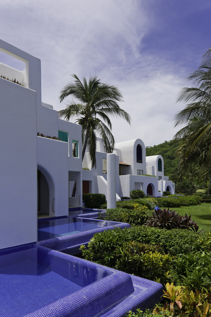 Camino Real Zaashila Huatulco