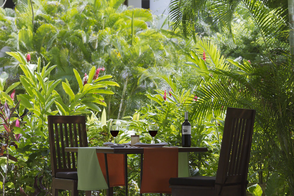 Camino Real Zaashila Huatulco