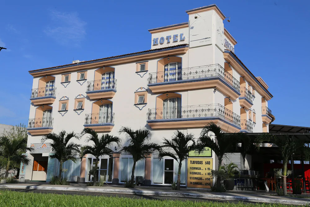 Casa Blanca Del Sol Bahía Chahue B&B