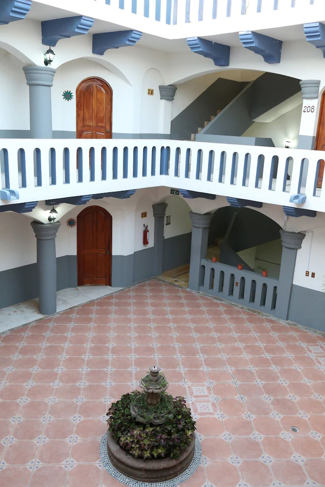 Casa Blanca Del Sol Bahía Chahue B&B