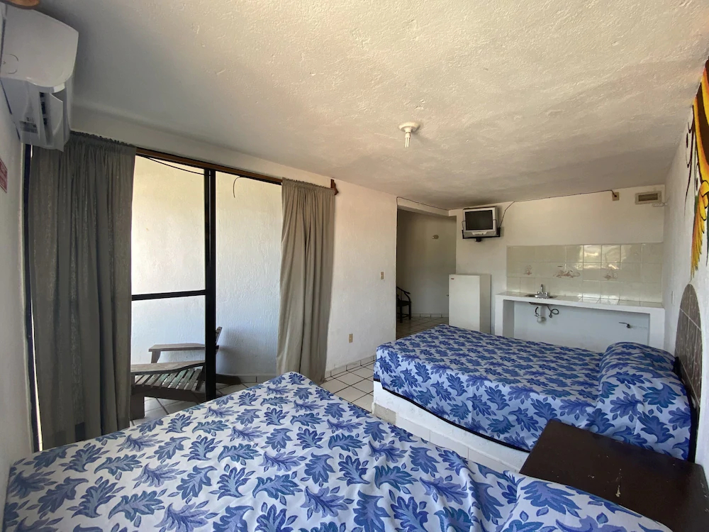Condo Hotel Los Girasoles