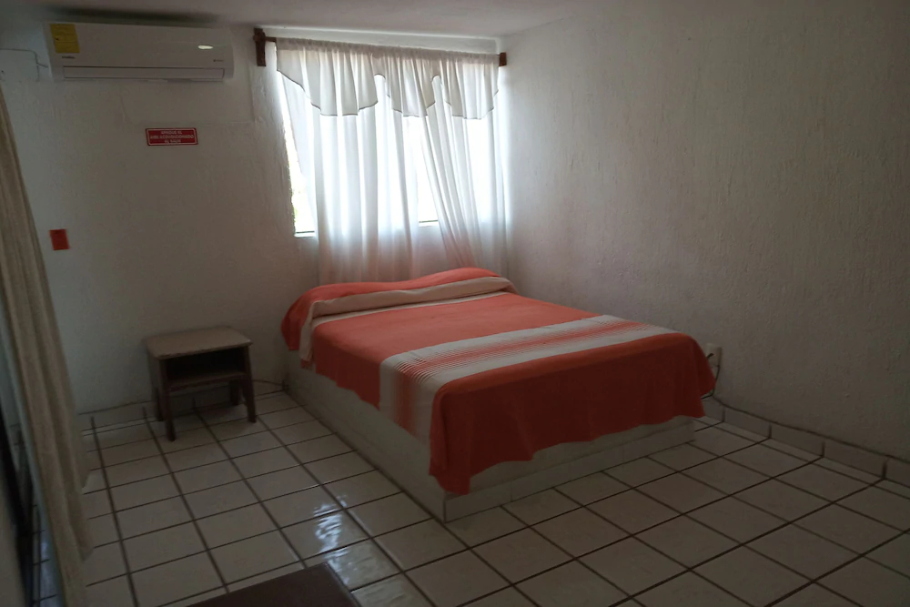 Condo Hotel Los Girasoles