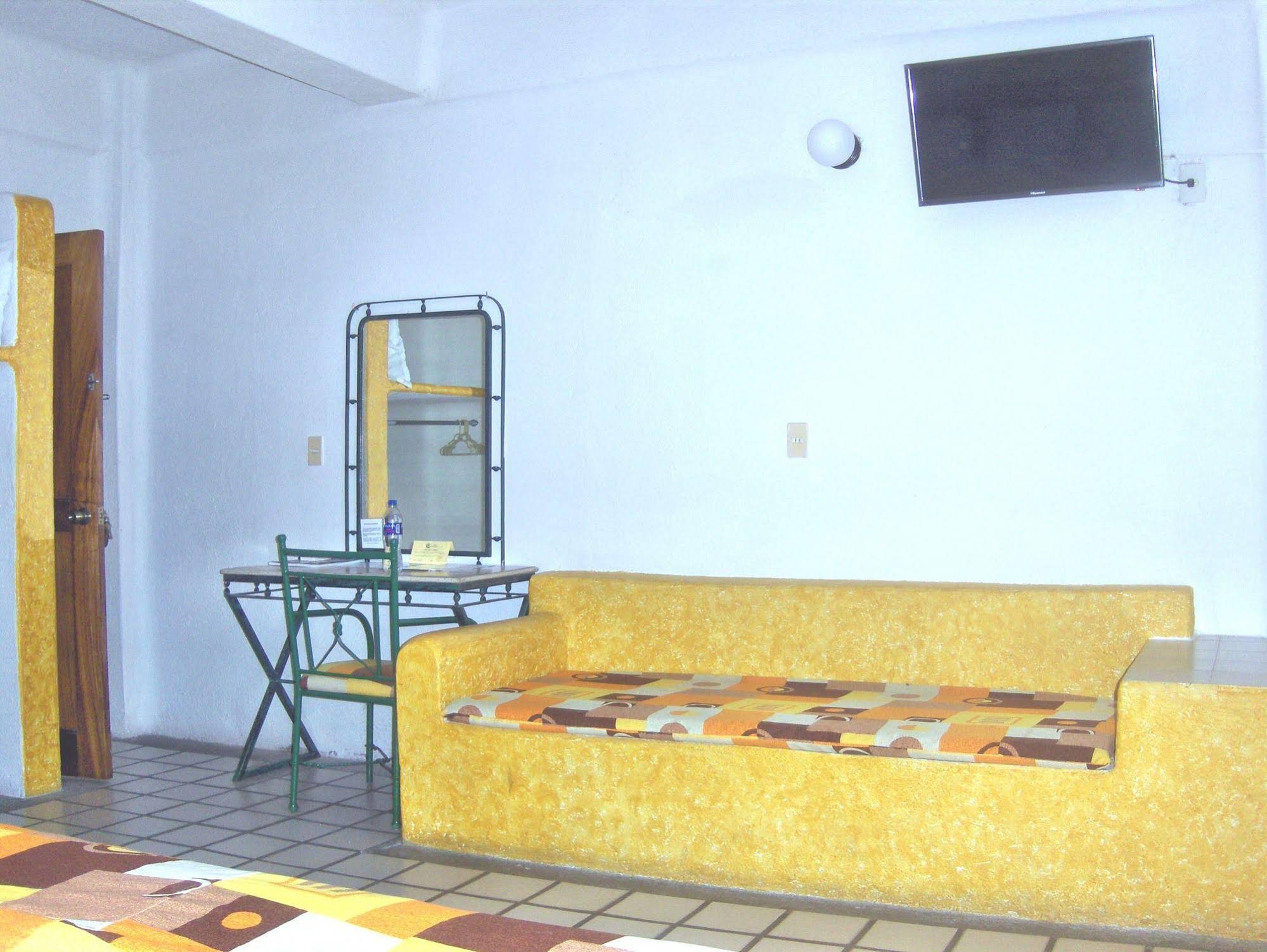 Hotel Arrecife Plus