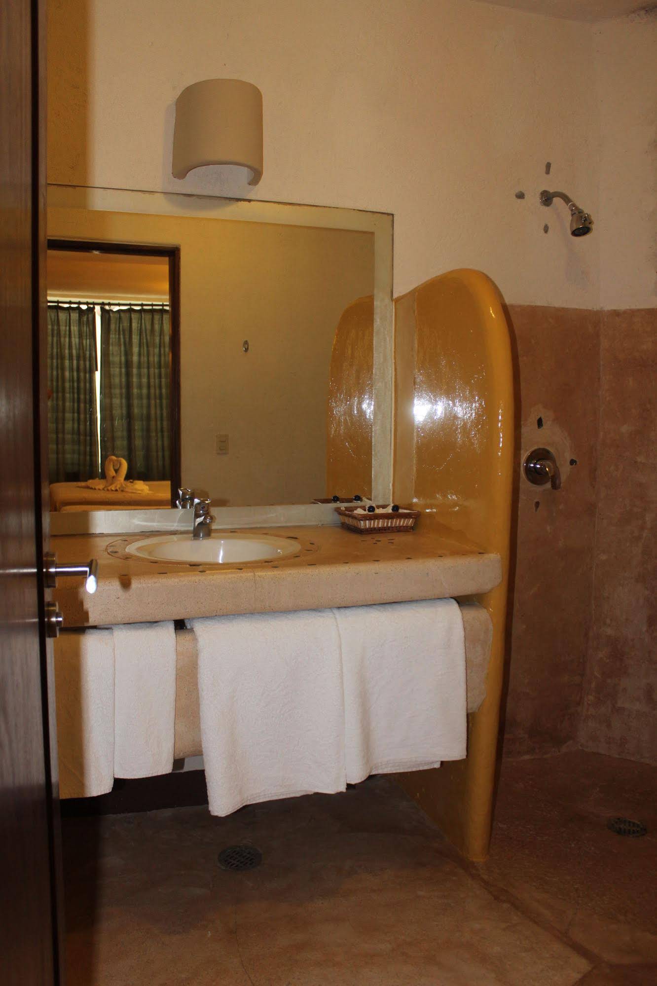 Hotel Plaza Tangolunda