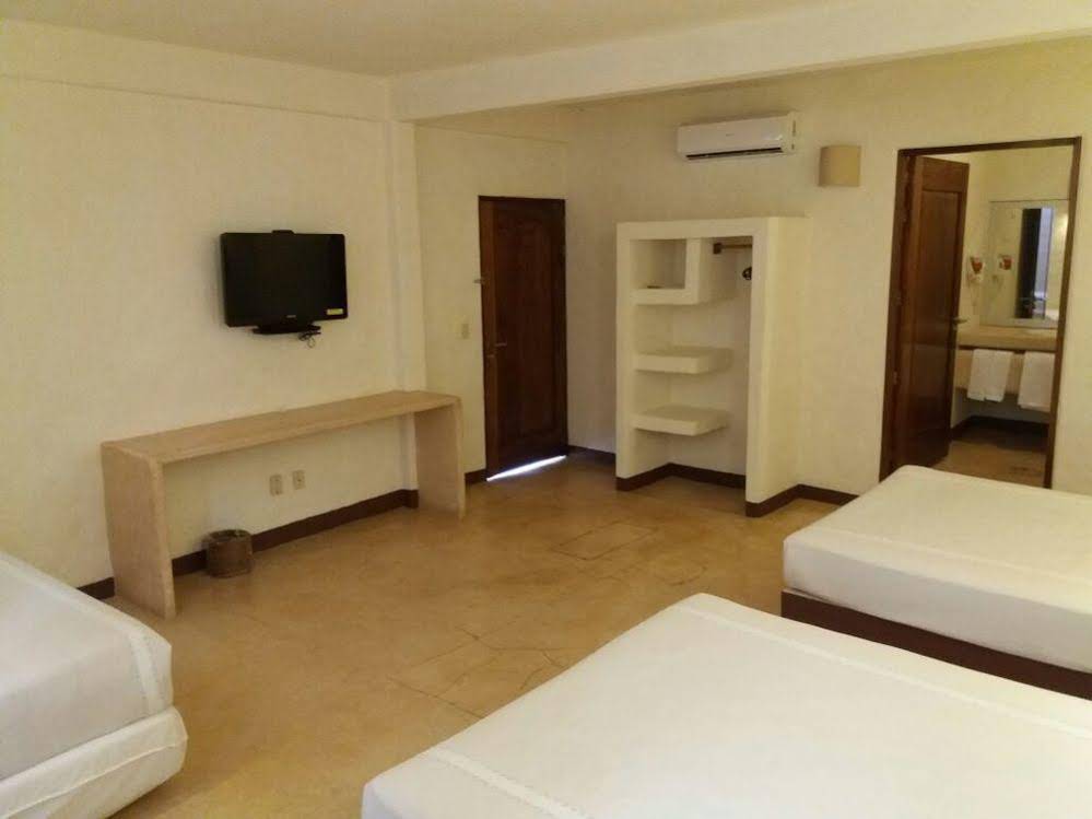 Hotel Plaza Tangolunda