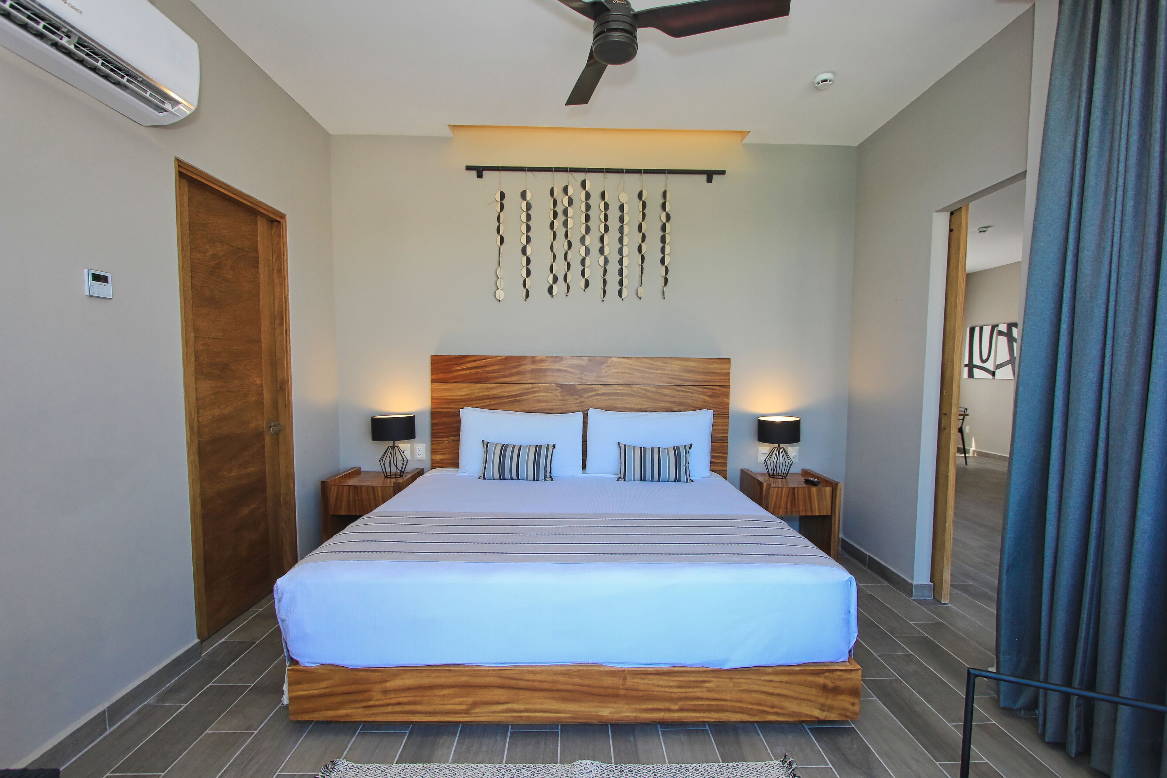 Niru Ocean Suites By Binniguenda