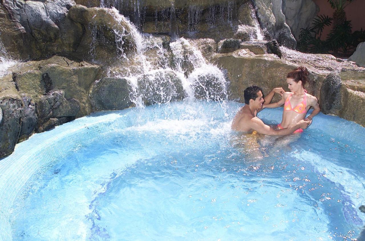 Azul Ixtapa Beach Resort & Convention Center