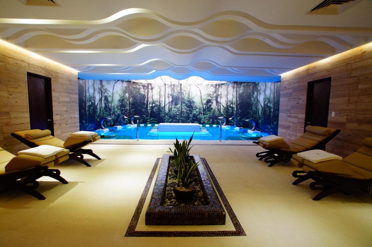 Azul Ixtapa Grand Beach Resort & Convention Center