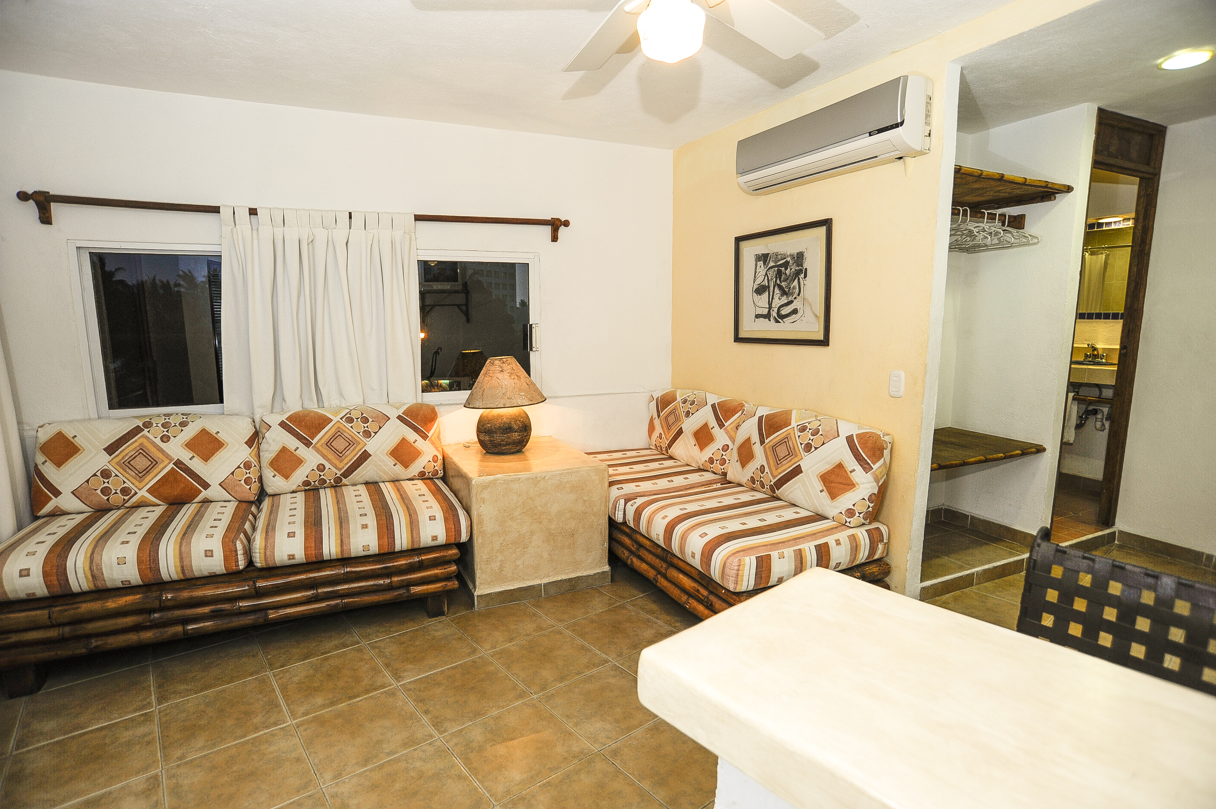 Hotel Suites Ixtapa Plaza Centro Comercial