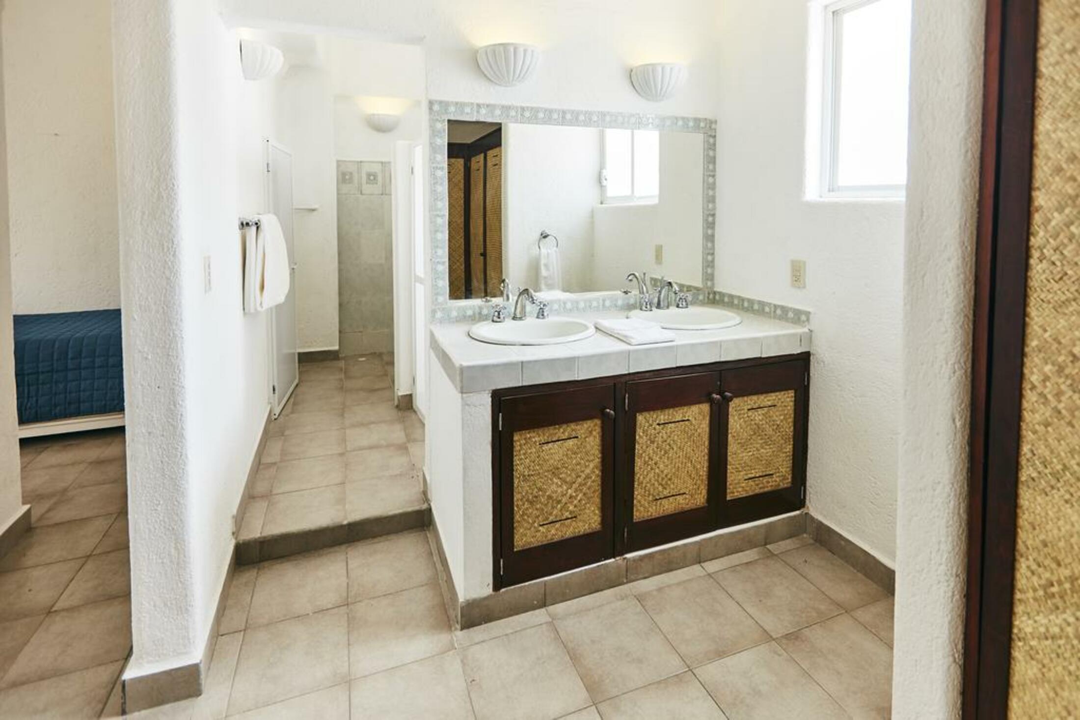 Hotel Suites Ixtapa Plaza Centro Comercial
