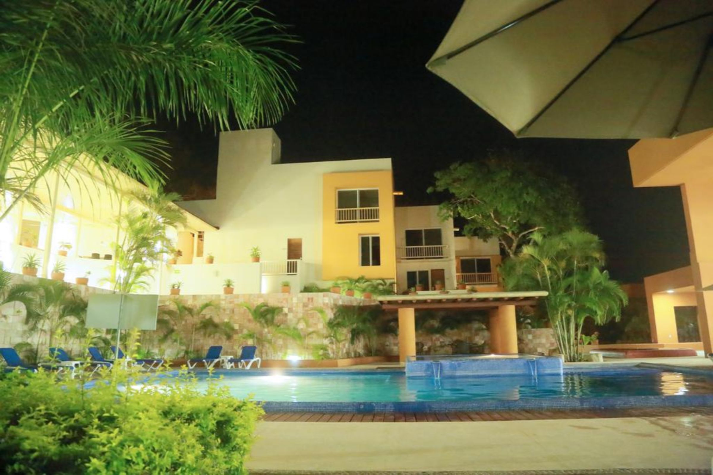 Hotel y Villas Ixzi Plus