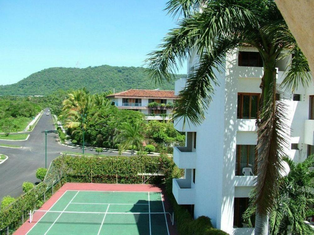 Ixtapa Palace Resort & Spa