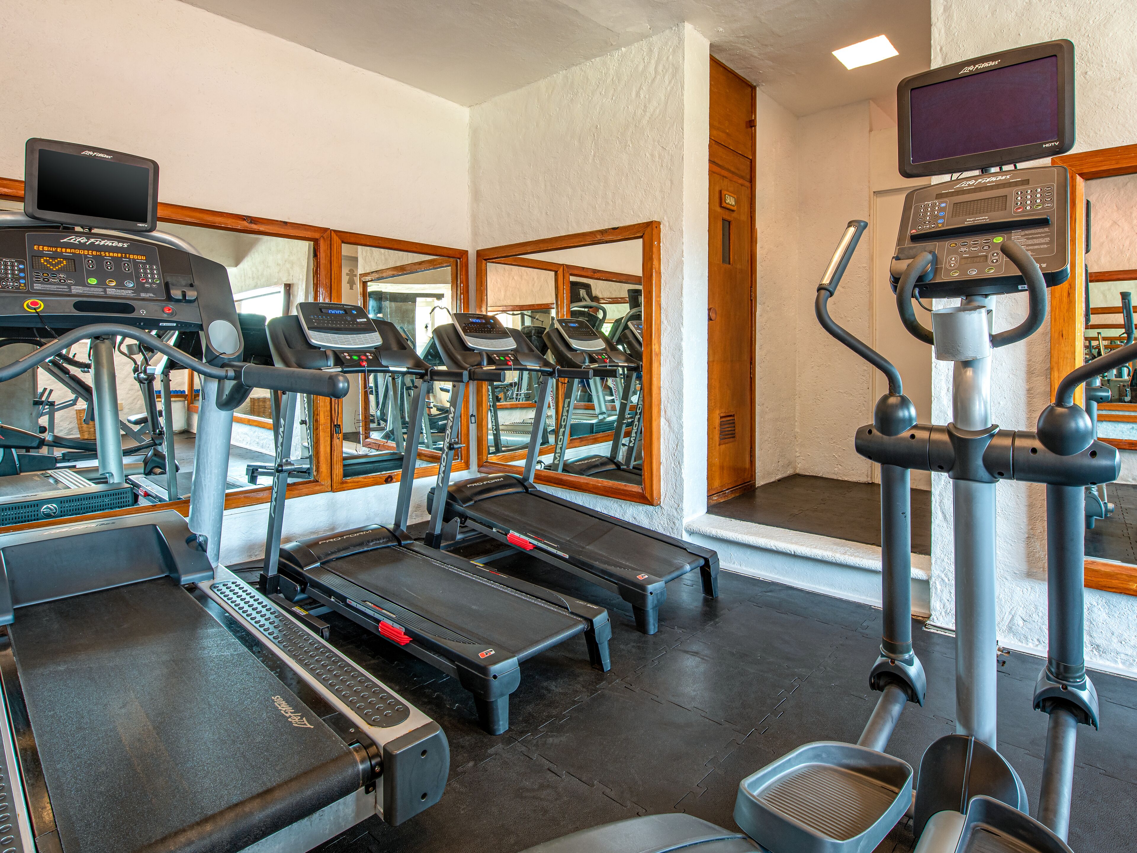 Park Royal Beach Ixtapa