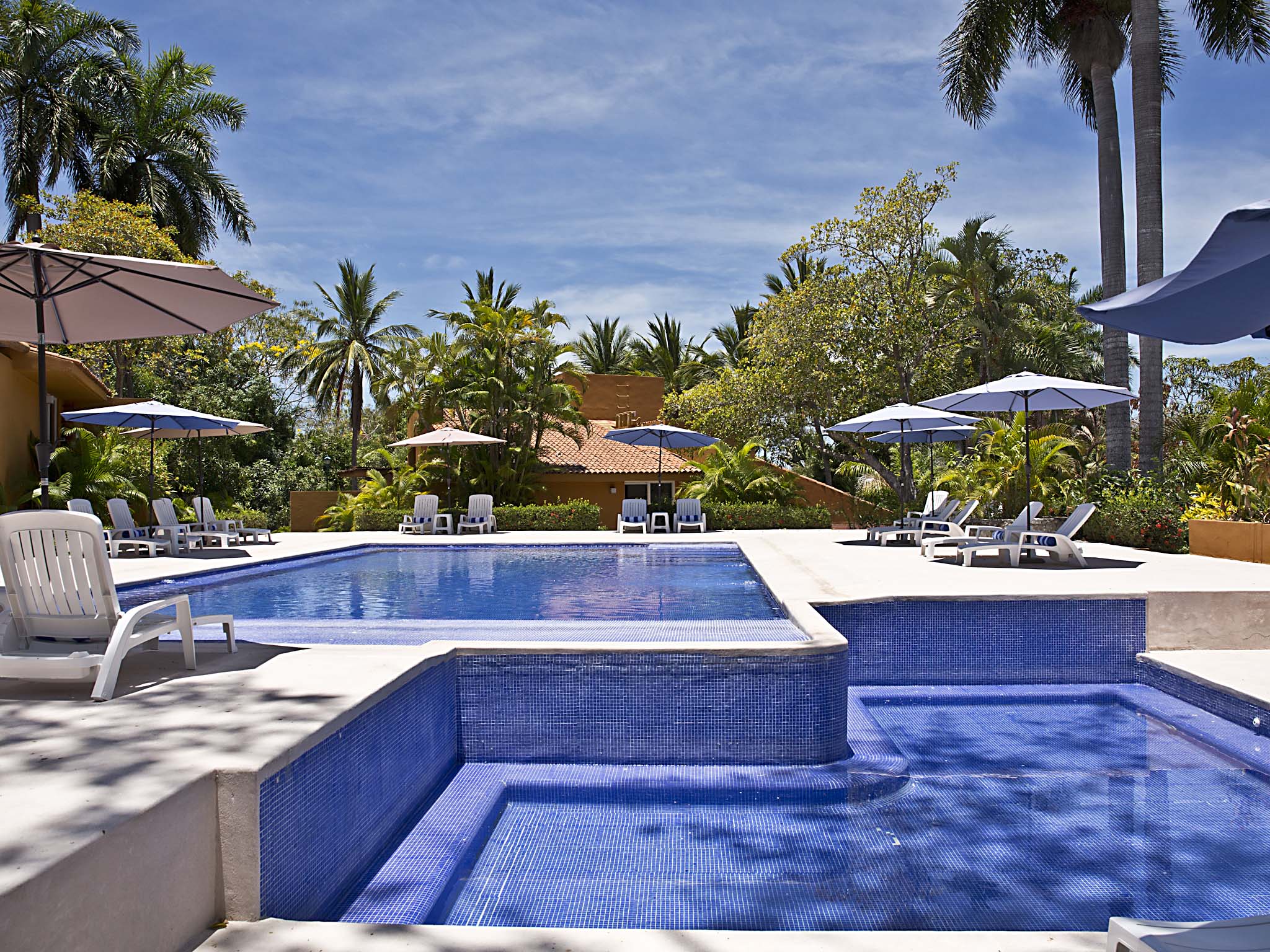 Villas Ixzi Plus