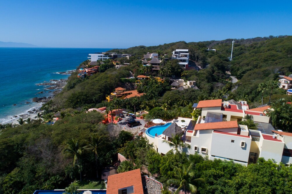 Casa Larimar
