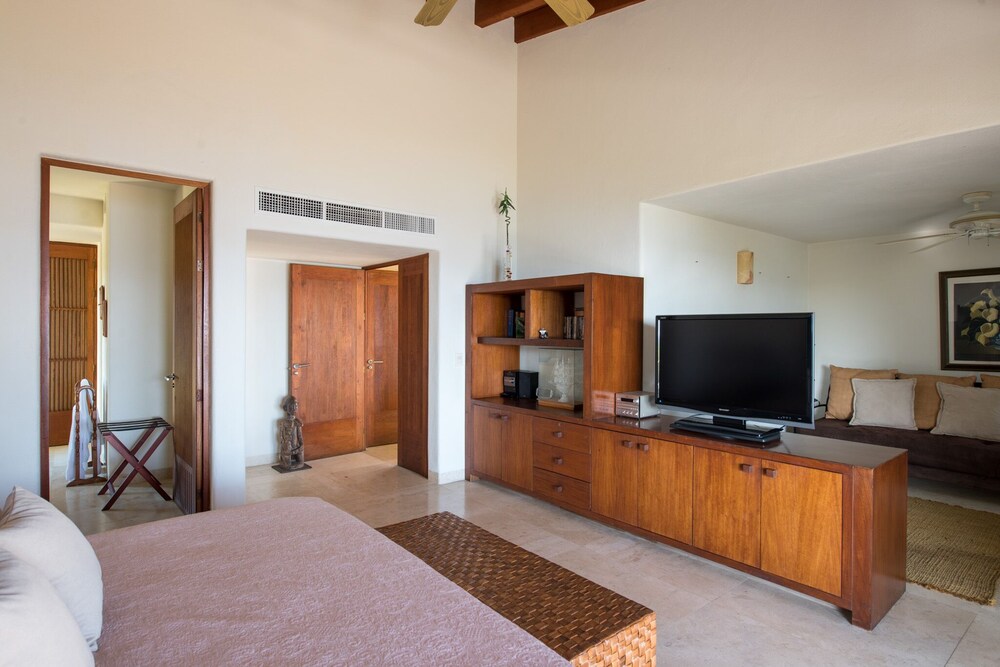 Casa Larimar