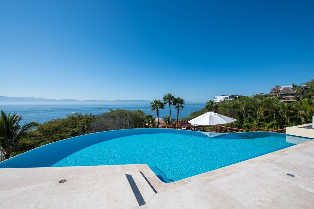 Casa Larimar