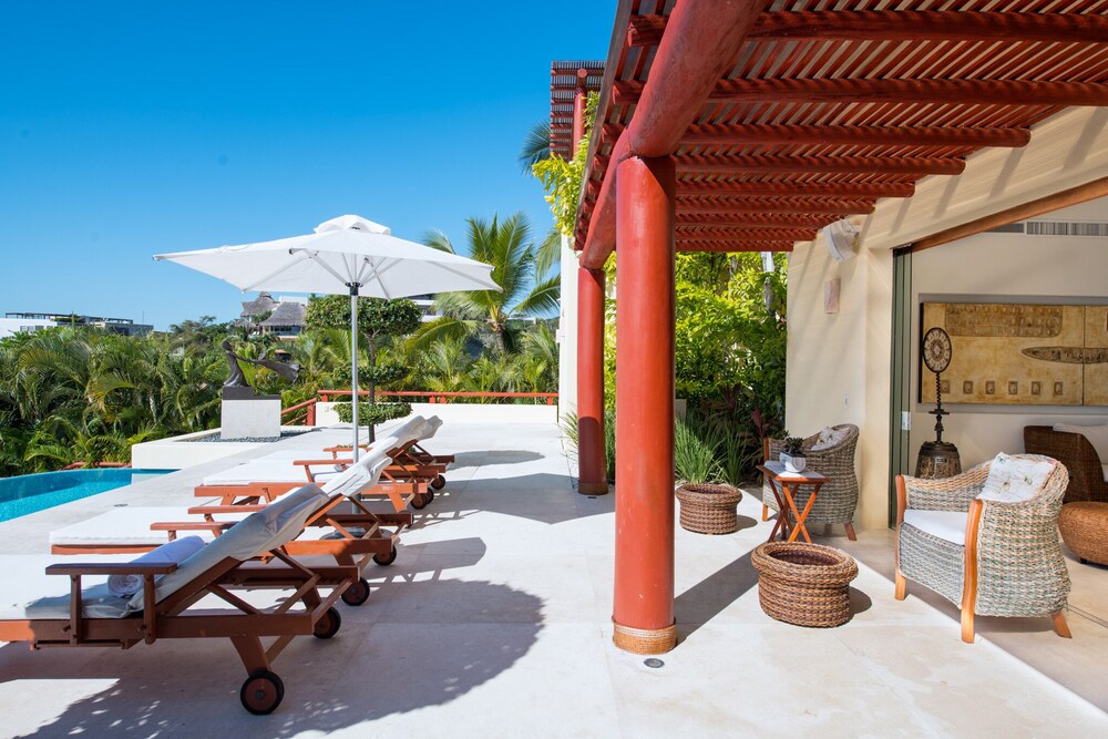 Casa Larimar