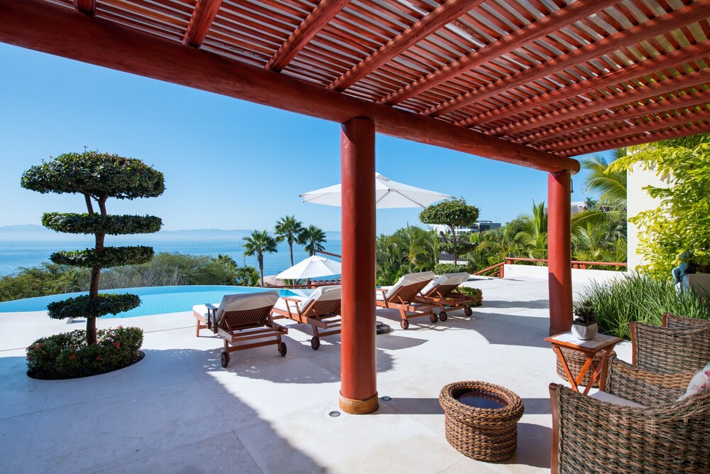 Casa Larimar