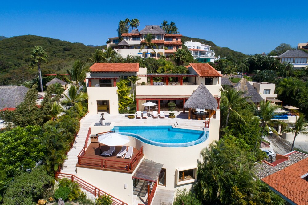 Casa Larimar