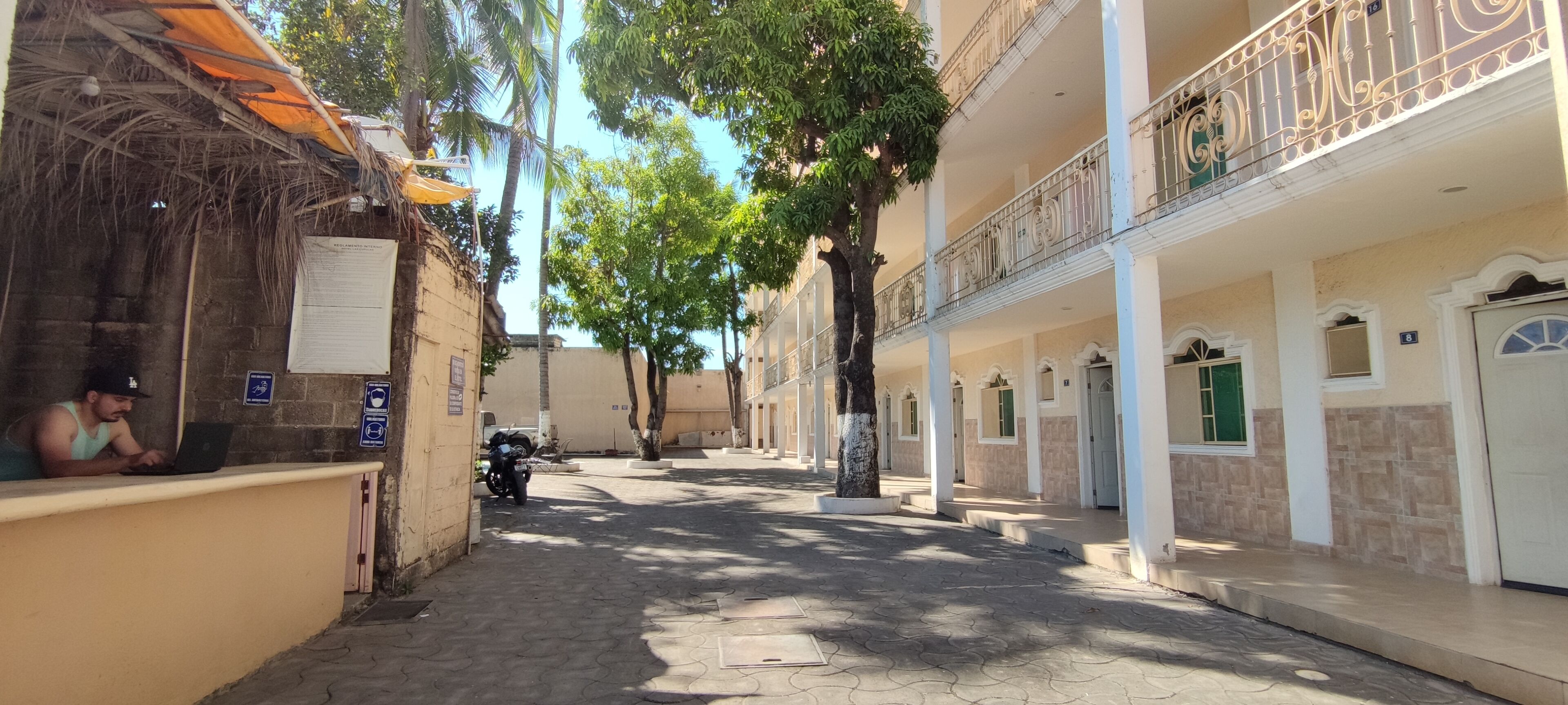 Hotel Las Cúpulas