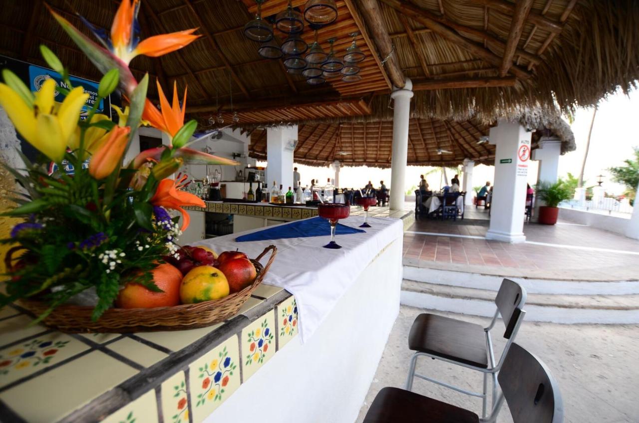 Dolphin Cove Inn