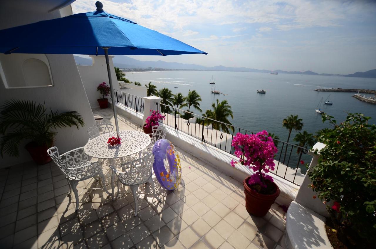 Dolphin Cove Inn