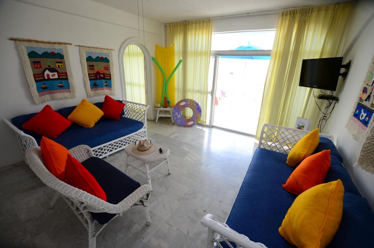 Dolphin Cove Inn