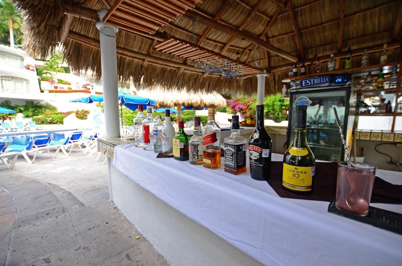 Dolphin Cove Inn
