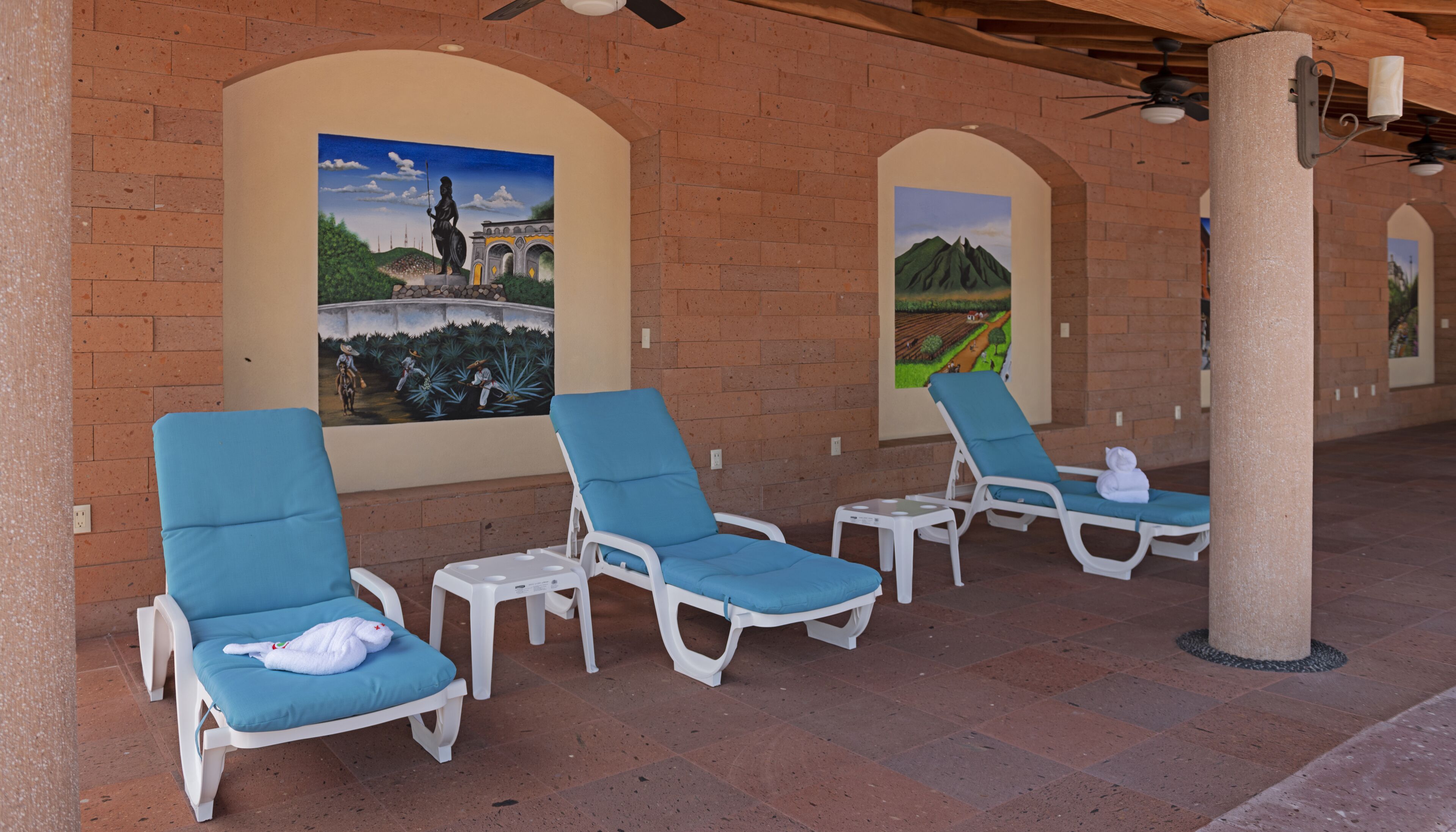 El Corazón Resort