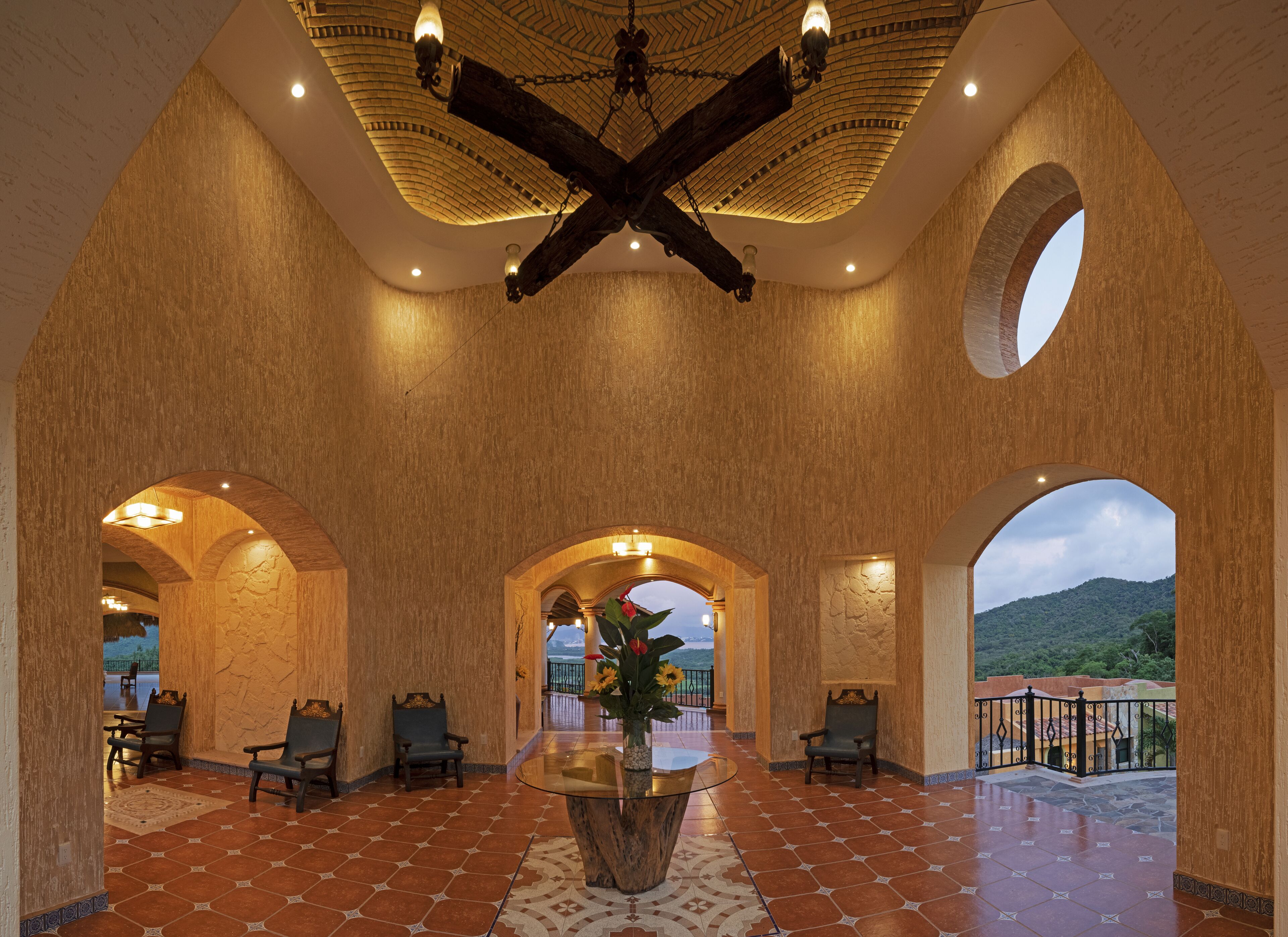 El Corazón Resort