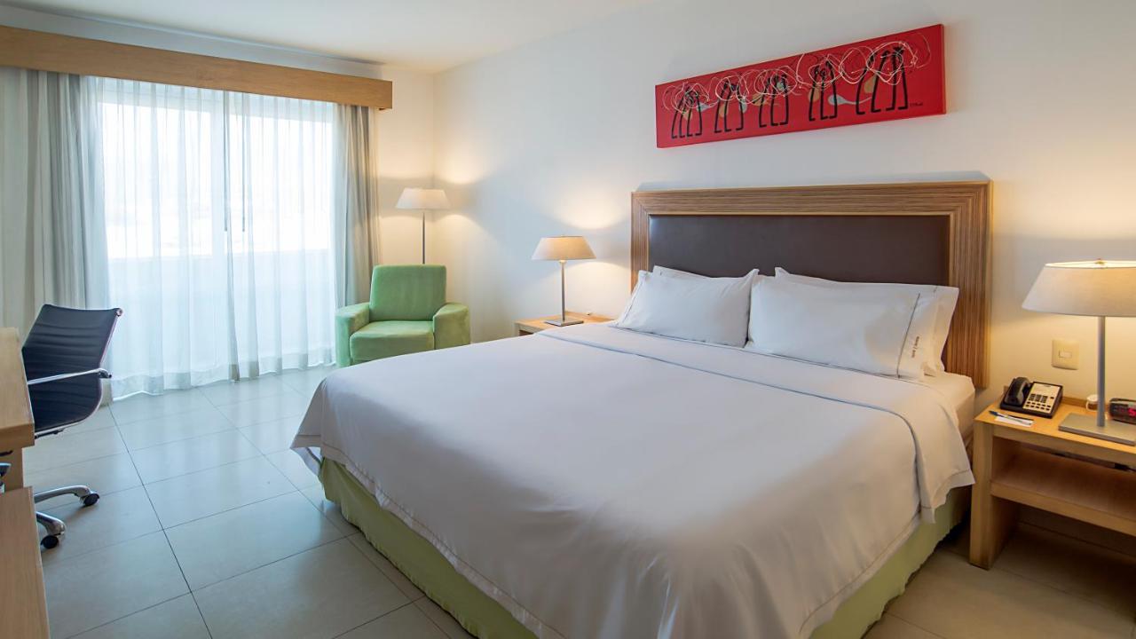 Holiday Inn Express Manzanillo