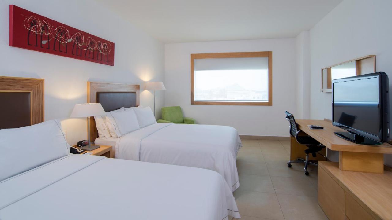 Holiday Inn Express Manzanillo