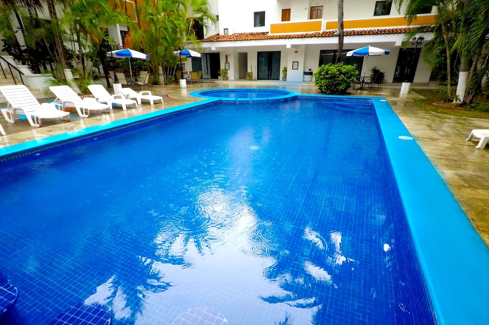 Hotel Costa Brava Manzanillo