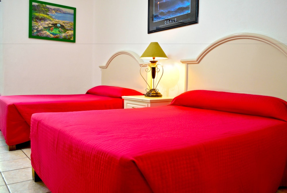 Hotel Costa Brava Manzanillo