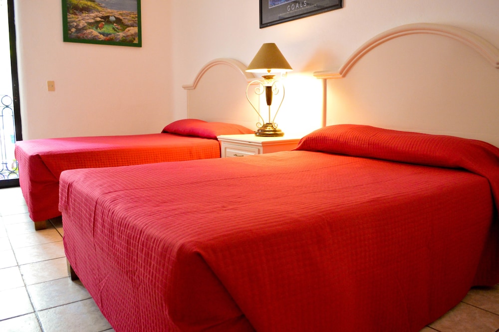 Hotel Costa Brava Manzanillo