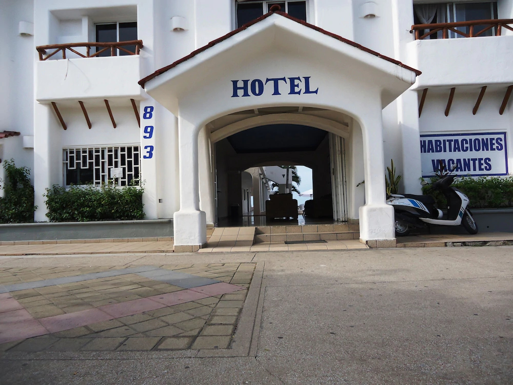 Hotel Bagasi Manzanillo