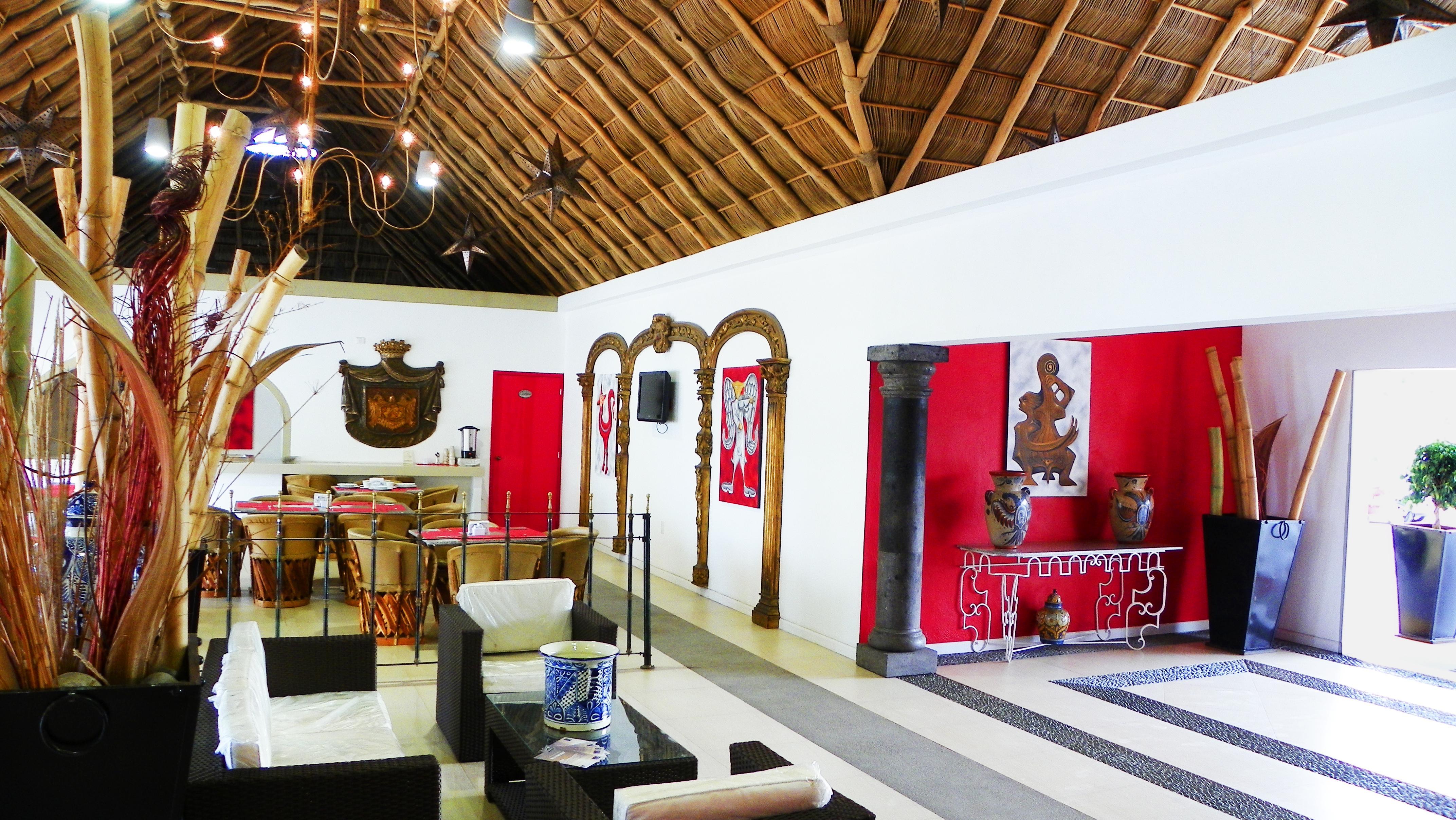 Zar Manzanillo
