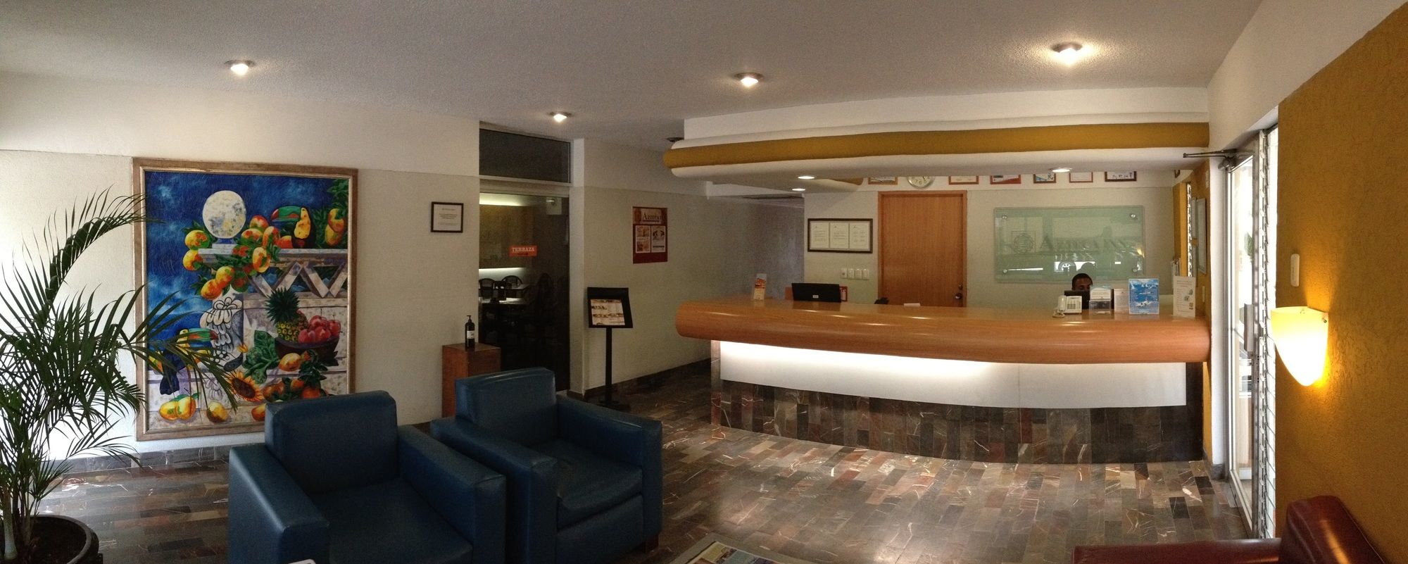 Azteca Inn