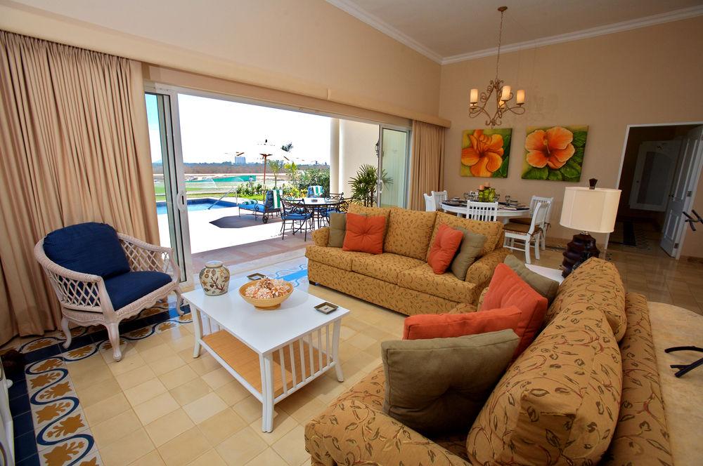Emerald Estates