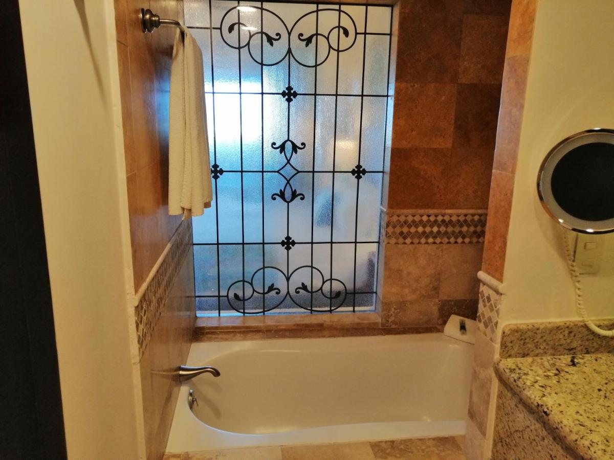 Las Villas Hotel & Golf by Estrella del Mar