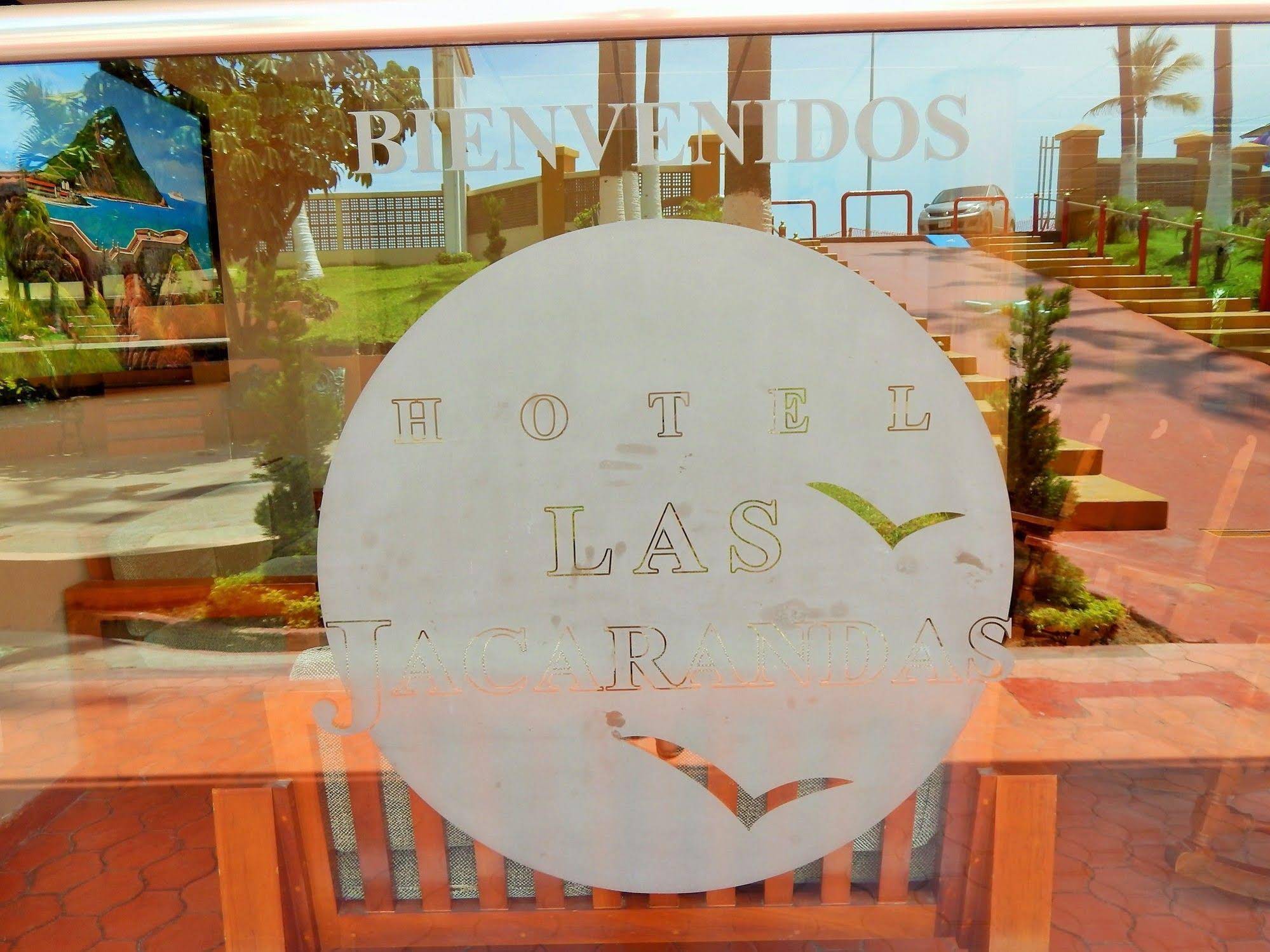 Hotel Las Jacarandas