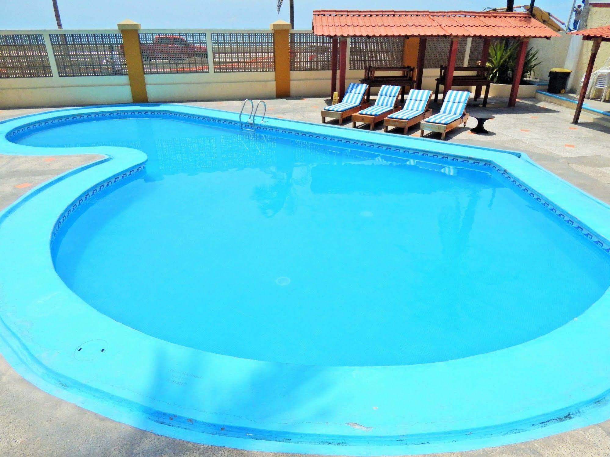 Hotel Las Jacarandas