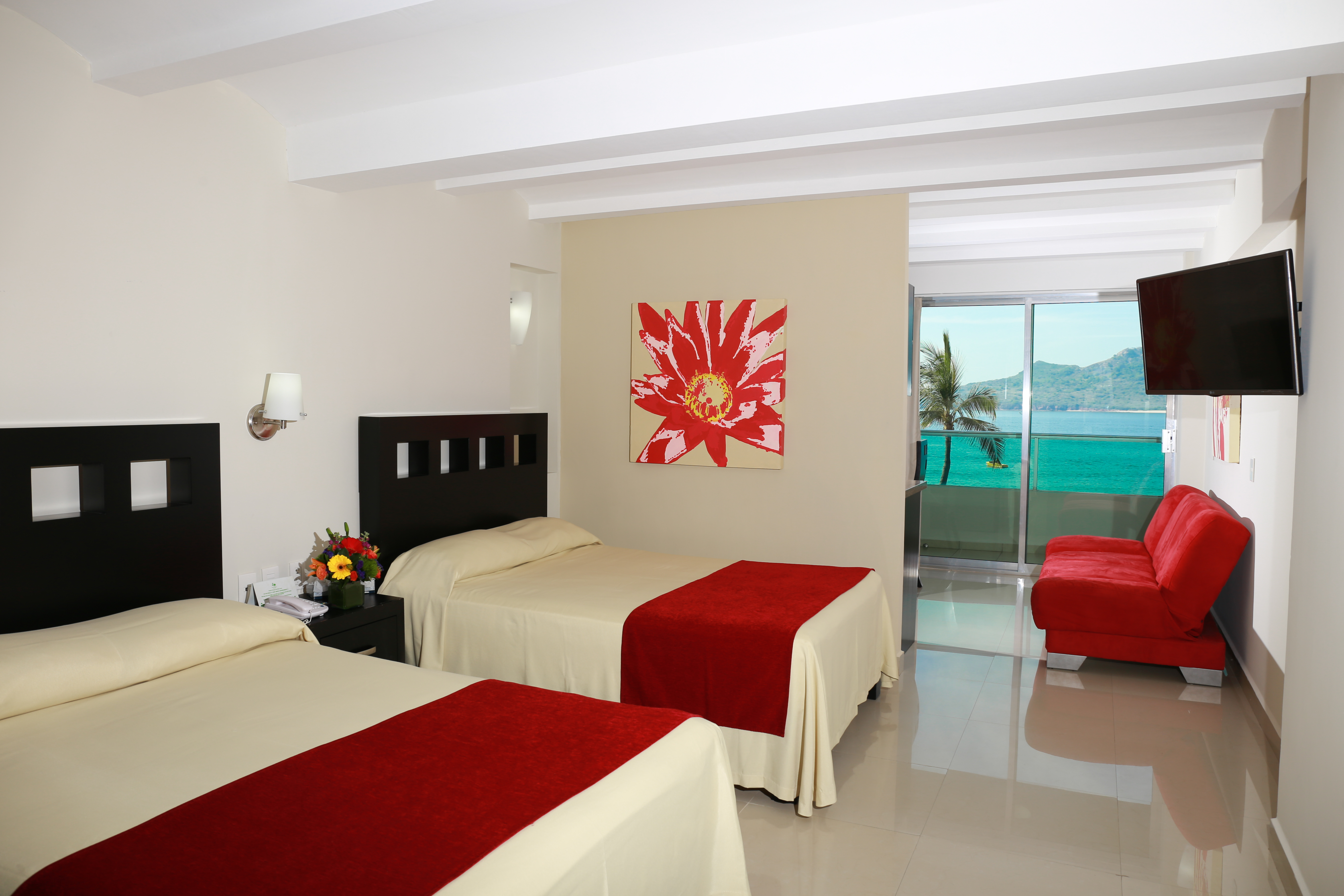 Las Flores Beach Resort