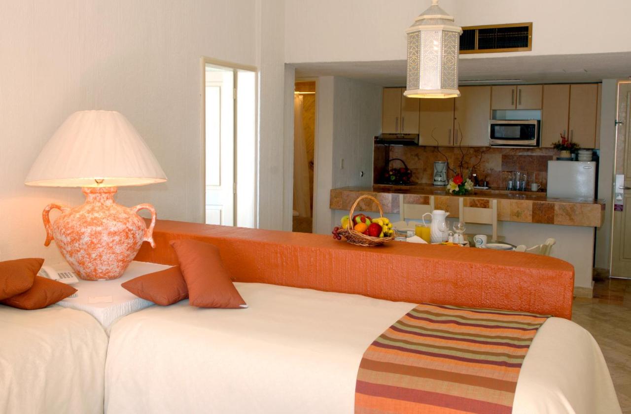 Luna Palace Hotel & Suites